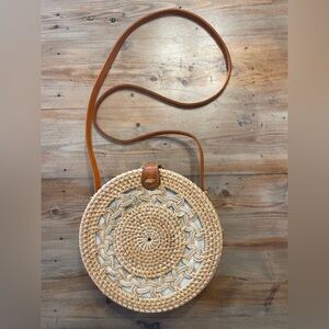 Street Level Woven Straw Crossbody Bag - Tan